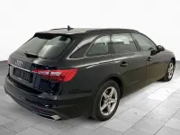 Gebraucht Audi A4 Ambiente 136 PS (100 kW) 2022 Schwarz Limousine