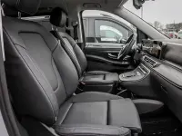 Gebraucht Mercedes V220 Avantgarde 163 PS (119 kW) 2024 Bergkristallweiß Van / Kleinbus