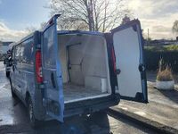 Gebraucht Renault Trafic 145 PS (106 kW) 2008 Grau Van / Kleinbus