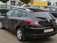 Gebraucht Renault Mégane Bose Edition 116 PS (85 kW) 2013 Schwarz Limousine