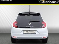 Gebraucht Renault Twingo Techno 60 kW (82 PS) 2023 Quarzweiß Kleinwagen