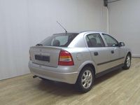 Gebraucht Opel Astra Selection 84 PS (61 kW) 2001 Starsilver metallic Limousine