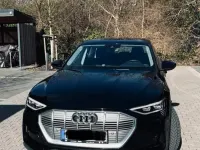 Gebraucht Audi e-tron 230 kW (313 PS) 2021 Schwarz SUV