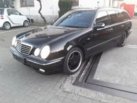 gebraucht Mercedes E220 CDI T , Leder, Autom., Navi.,TÜV neu