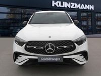 Gebraucht Mercedes GLC300 AMG 269 PS (197 kW) 2025 Polarweiss Coupé