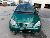 Gebraucht Mercedes A160 Elegance 102 PS (75 kW) 2000 Grün Van / Kleinbus