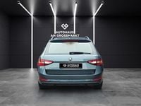 Gebraucht Skoda Superb Active 150 PS (110 kW) 2017 Grau Kombi