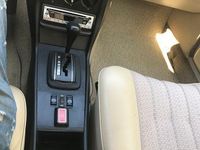 Gebraucht Mercedes E280 177 PS (130 kW) 1976 Grün Limousine