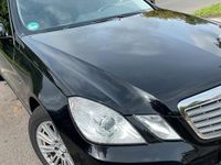 Gebraucht Mercedes E220 170 PS (125 kW) 2011 Schwarz Kombi