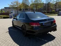 Gebraucht Mercedes E200 136 PS (100 kW) 2015 Schwarz Limousine