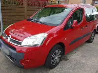 Gebraucht Citroën Berlingo Tendance 98 PS (72 kW) 2012 Rot Van / Kleinbus