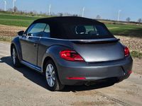 Gebraucht VW Beetle Cabriolet Allstar 105 PS (77 kW) 2016 Grau Cabrio