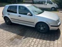 Gebraucht VW Golf IV 90 PS (66 kW) 2001 Silber Kleinwagen