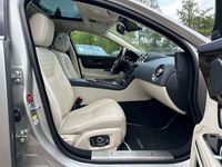 gebraucht Jaguar XJ 3.0d Portfolio ACC/Pano/LederBeige/Massage