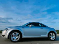 Second-hand Audi TT S-Line 224 CP (164 kW) 1999 Argintiu Coupe