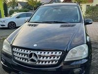 Gebraucht Mercedes ML320 224 PS (164 kW) 2007 Schwarz SUV