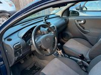 Second-hand Opel Corsa 60 CP (44 kW) 2004 Albastru Hatchback
