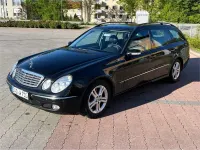 Gebraucht Mercedes E270 177 PS (130 kW) 2004 Schwarz Kombi