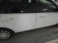 Gebraucht Ford Focus 101 PS (74 kW) 2011 Weiß Kombi