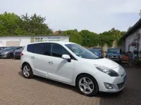 Gebraucht Renault Scenic E-Tech Luxe 160 PS (117 kW) 2010 Weiß Limousine