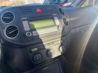 Second-hand VW Golf V 80 CP (58 kW) 2007 Albastru Berlinǎ
