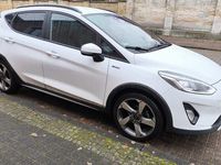 Gebraucht Ford Fiesta Active 101 PS (74 kW) 2019 Weiß Limousine