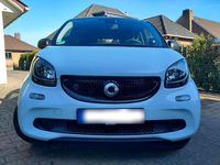 Gebraucht Smart ForFour Electric Drive 60 kW (82 PS) 2018 Weiß Kleinwagen