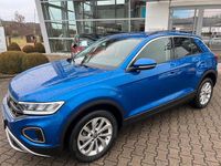 Gebraucht VW T-Roc Life 116 PS (85 kW) 2023 Blau SUV