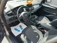 Gebraucht BMW 216 102 PS (75 kW) 2016 Silber Van / Kleinbus