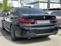 gebraucht BMW 330e M Sportpaket*NAVI/LED/STZHZNG/KLIMAA/TEMPOM