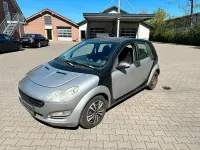 Usado Smart ForFour 70 HP (51 kW) 2004 Prateado Citadino
