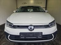 Gebraucht VW Polo Active 90 PS (66 kW) 2023 Grau Kleinwagen