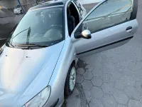 Gebraucht Peugeot 206 74 PS (54 kW) 1999 Grau Kleinwagen