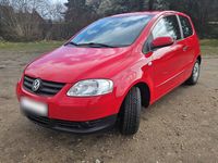 Gebraucht VW Fox Refresh 54 PS (39 kW) 2009 Rot Kleinwagen