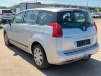 Gebraucht Peugeot 5008 120 PS (88 kW) 2010 Grau Van / Kleinbus