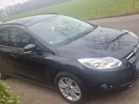 Usado Ford Focus 125 CV (91 kW) 2013 Negro Familiar