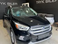 Gebraucht Ford Kuga Titanium 150 PS (110 kW) 2016 Schwarz SUV