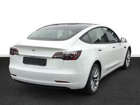 Gebraucht Tesla Model 3 Standard Range 239 kW (325 PS) 2022 Weiß Limousine