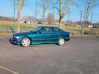 Gebraucht BMW 316 M Sport 102 PS (75 kW) 1997 Grün Limousine