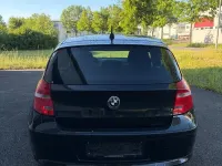Gebraucht BMW 118 143 PS (105 kW) 2009 Schwarz Kleinwagen