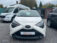 Gebraucht Toyota Aygo 72 PS (52 kW) 2020 Weiß Kleinwagen