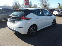 Gebraucht Nissan Leaf Acenta 110 kW (150 PS) 2022 Weiß Kleinwagen