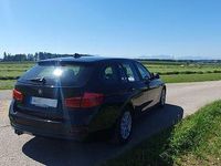 Gebraucht BMW 320 Advantage 163 PS (119 kW) 2016 Schwarz Kombi