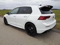 Gebraucht VW Golf VIII R 333 PS (244 kW) 2024 Pure white Limousine