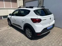 Gebraucht Dacia Sandero Stepway 91 PS (66 kW) 2021 Fusionrot Kleinwagen