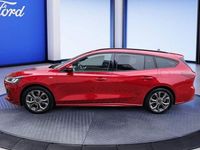 Gebraucht Ford Focus ST-Line X 125 PS (91 kW) 2023 Fantasticrot metallic Kombi