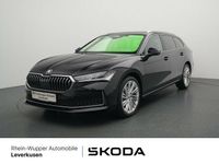 Gebraucht Skoda Superb LAURIN & KLEMENT 150 PS (110 kW) 2024 Ebony schwarz metallic Kombi