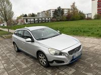 Gebraucht Volvo V60 163 PS (119 kW) 2011 Grau Kombi