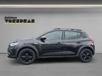 Gebraucht Dacia Sandero Extreme 110 PS (80 kW) 2023 Perlmutt schwarz metallic (metallic) Limousine