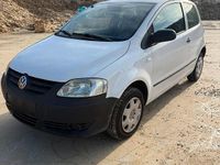Gebraucht VW Fox 54 PS (39 kW) 2008 Weiß Kleinwagen